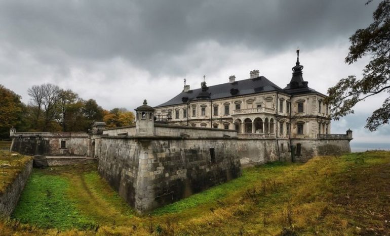 підгорецький замок фото