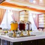 Готель “Україна” в Києві: огляд, ціни, відгуки та фото