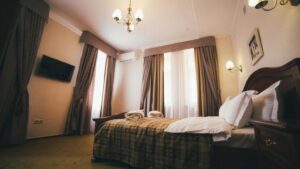 Готель Світязь в Трускавці: огляд, ціни, відгуки та фото