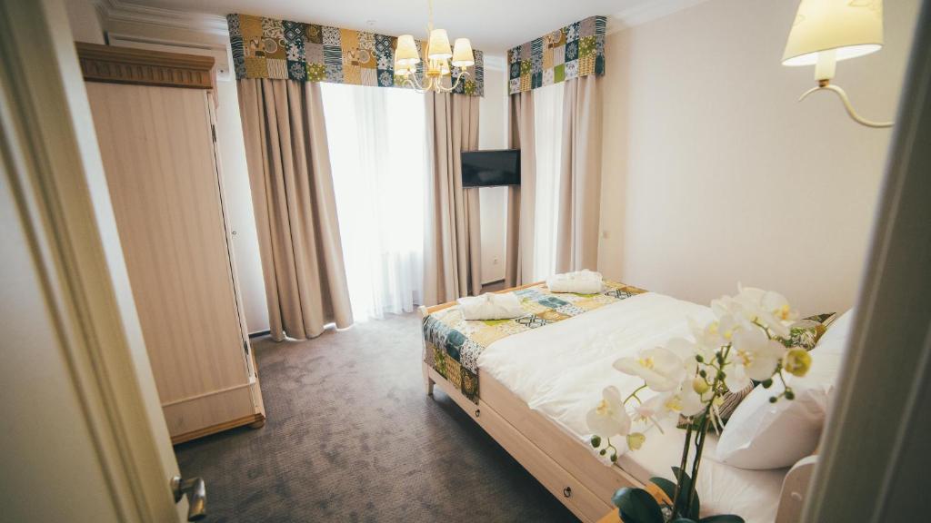 Готель Світязь в Трускавці: огляд, ціни, відгуки та фото