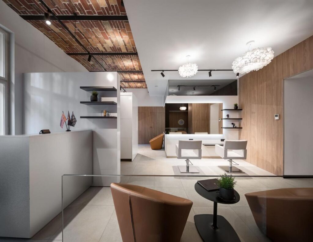 Банк Готель у Львові: огляд, ціни, відгуки та фото 4 Банк Готель у Львові: огляд, ціни, відгуки та фото