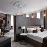 Банк Готель у Львові: огляд, ціни, відгуки та фото 13 Банк Готель у Львові: огляд, ціни, відгуки та фото