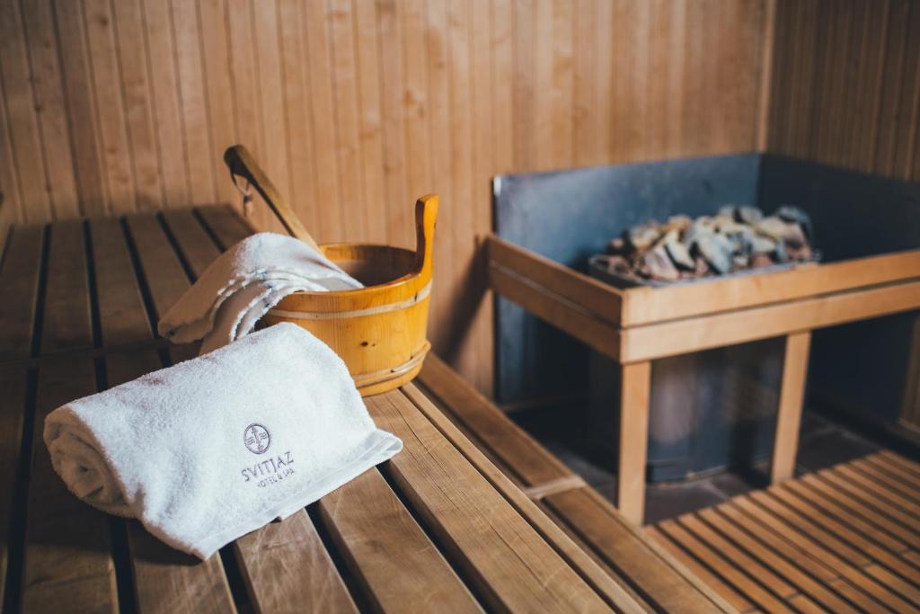 Готель Світязь в Трускавці: огляд, ціни, відгуки та фото