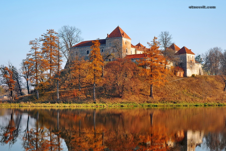 Свірзький замок 7 Що цікавого поруч з замком Свірж